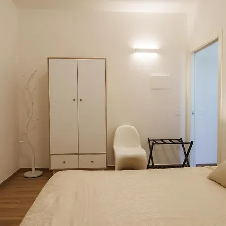 Casa Milly Апартаменти Ольбія